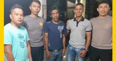 KKB Bantu Warga Bulukumba Yang Tersesat di Mamuju KKB Bantu Warga Bulukumba Yang Tersesat di Mamuju