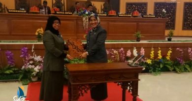 Pemprov dan DPRD Sulbar Setujui Perubahan RPJMD Pemprov dan DPRD Sulbar Setujui Perubahan RPJMD