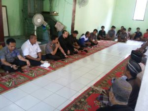 Cegah Ilegal Fishing Polsek Topoyo Sosialisasi