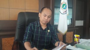 Resmi, Syamsul Samad Pimpin DPRD Sulbar