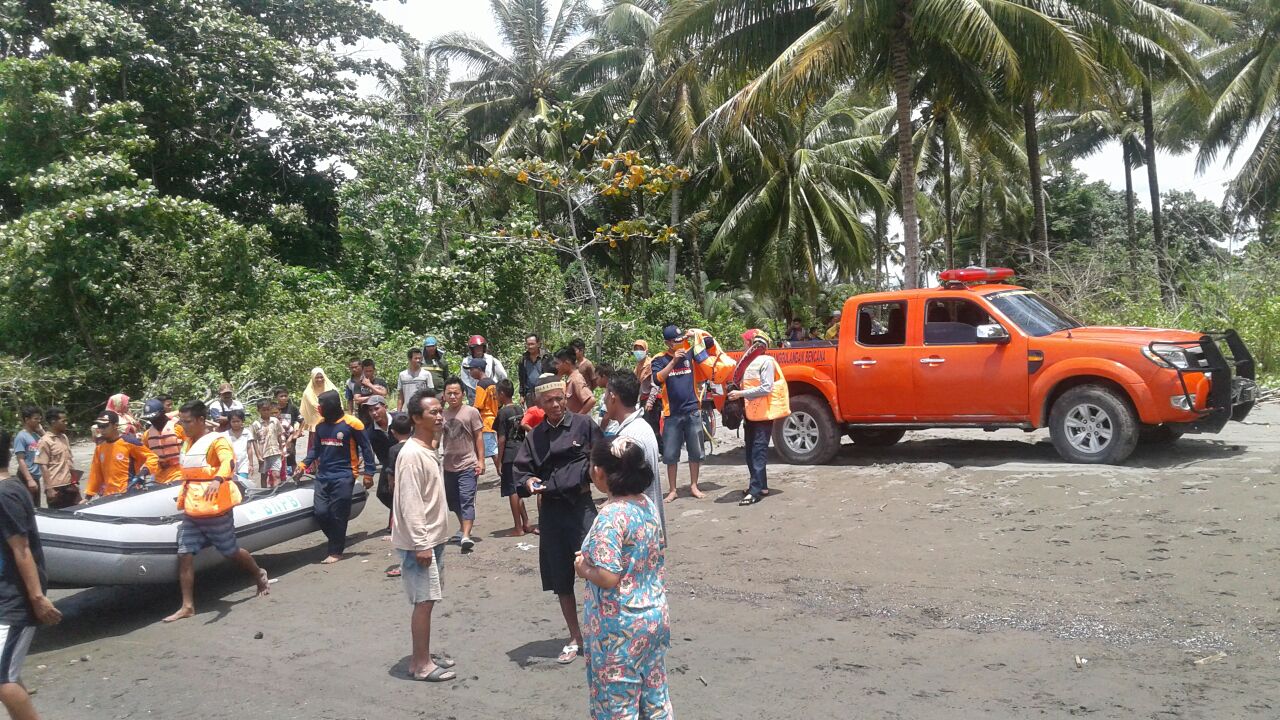 Ansar Warga Kayumaloa Tenggelam Terbawa Arus