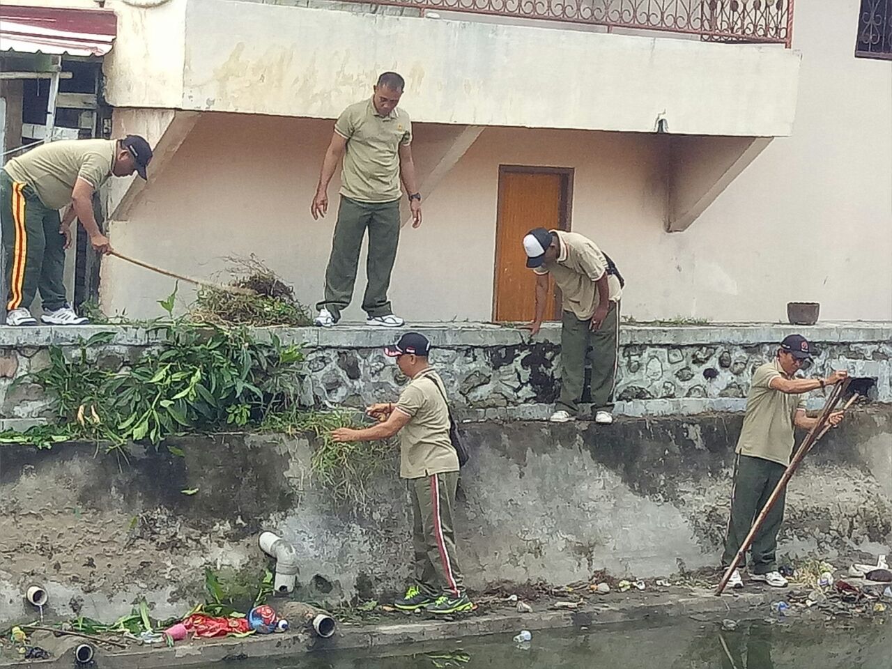 KODIM , POLRES Majene Gelar Senam Bersama img_20161007_134106