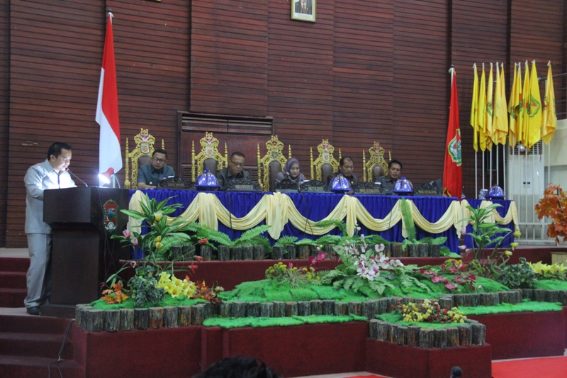 Pandangan Umum Fraksi APBD Perubahan Tahun 2016, Langsung Di Jawab Bupati