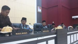 Kepala BAPPEDA tak hadir, ketua DPRD tunda Paripurna KUA-PPAS 2017