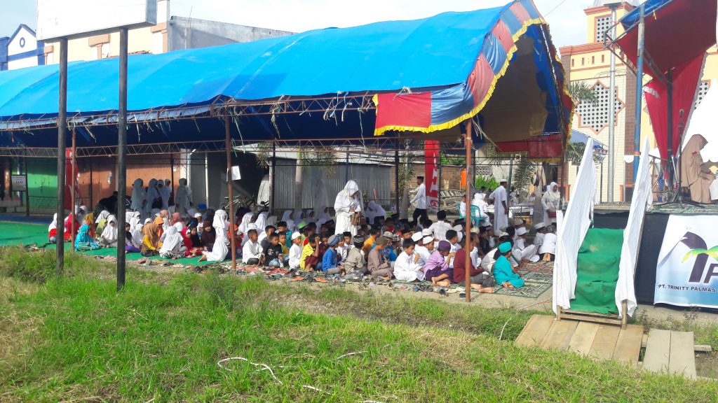 SuasanaTablik Akbar Pemkab Mateng