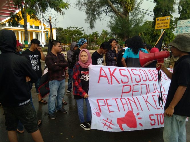 Mahasiswa Polman Tolak Pabrik Semen