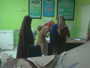 IMG-20170529-WA0042 Plafon Ruangan Poliklinik Obgyn RS Regional Sulbar Rubuh