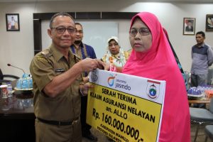 Habsi Ajak Warga Memiliki Kartu Nelayan