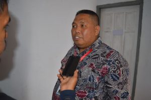 Lukman Umar, Memberikan Keterangan Pers, terkait Kasus Maladministrasi Tim Pemeriksan daerah DKPP Sulbar KPU Mamuju, Laporkan DKPP Sulbar ke Ombudsman