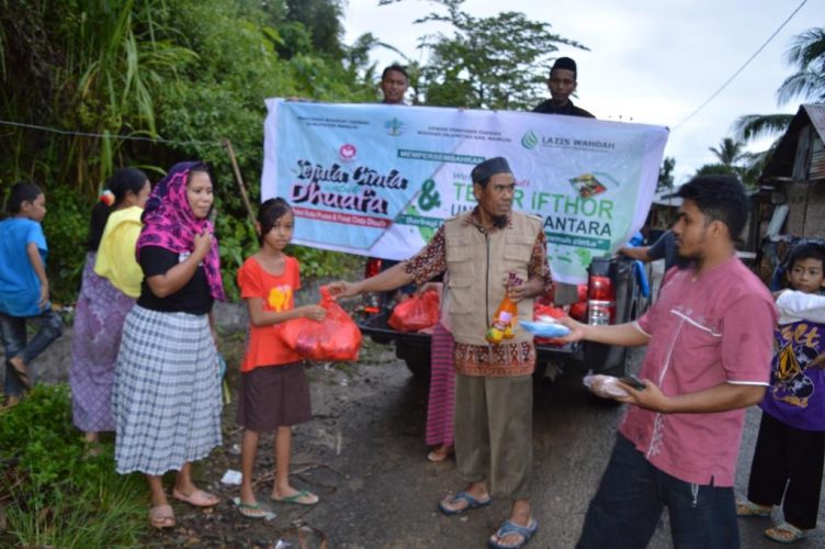 Wahdah Islamiyah Mamuju, Tebar 800 Paket Sembako dan Paket Berbuka Puasa