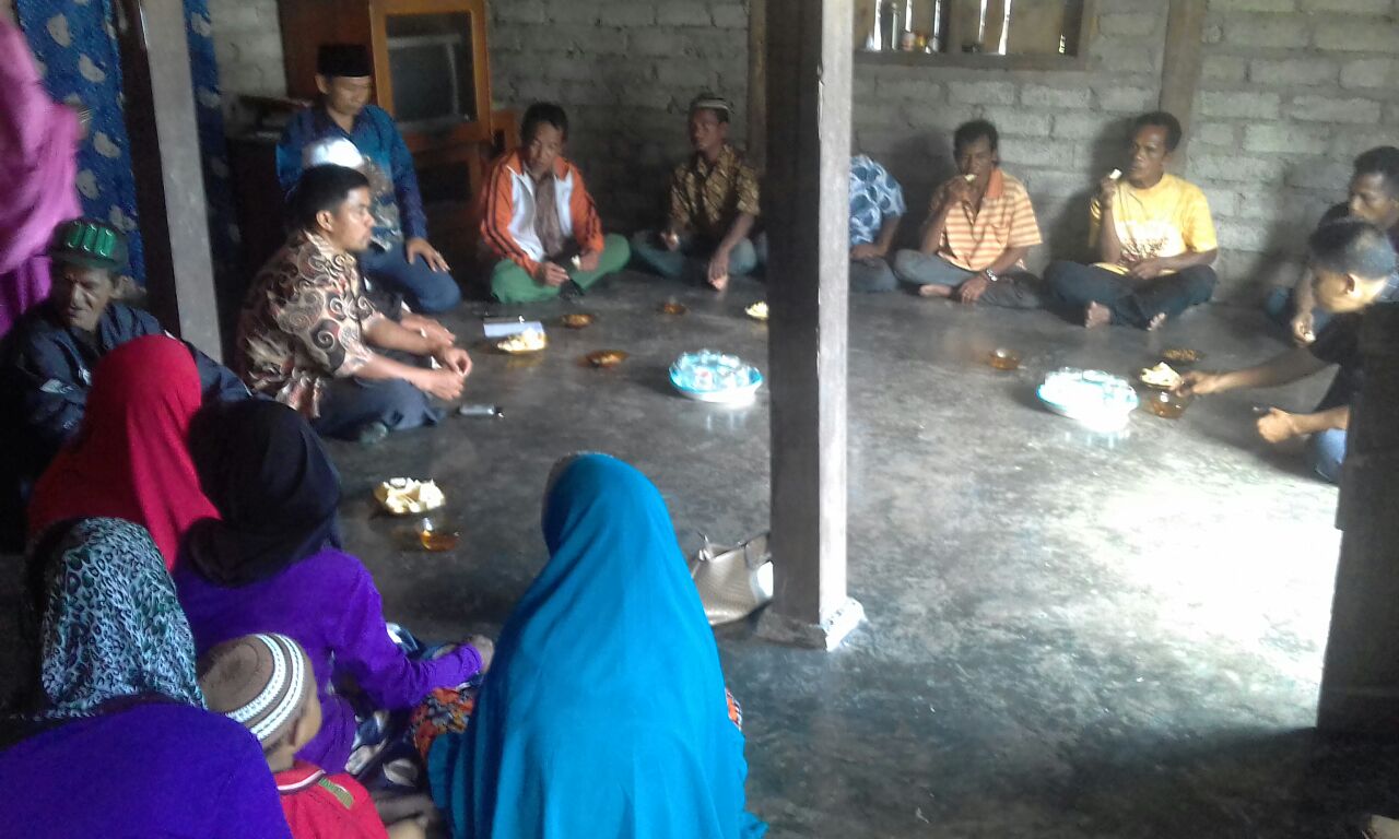 Kemenag Matra Sambangi Muallaf Di Lekumpobura.