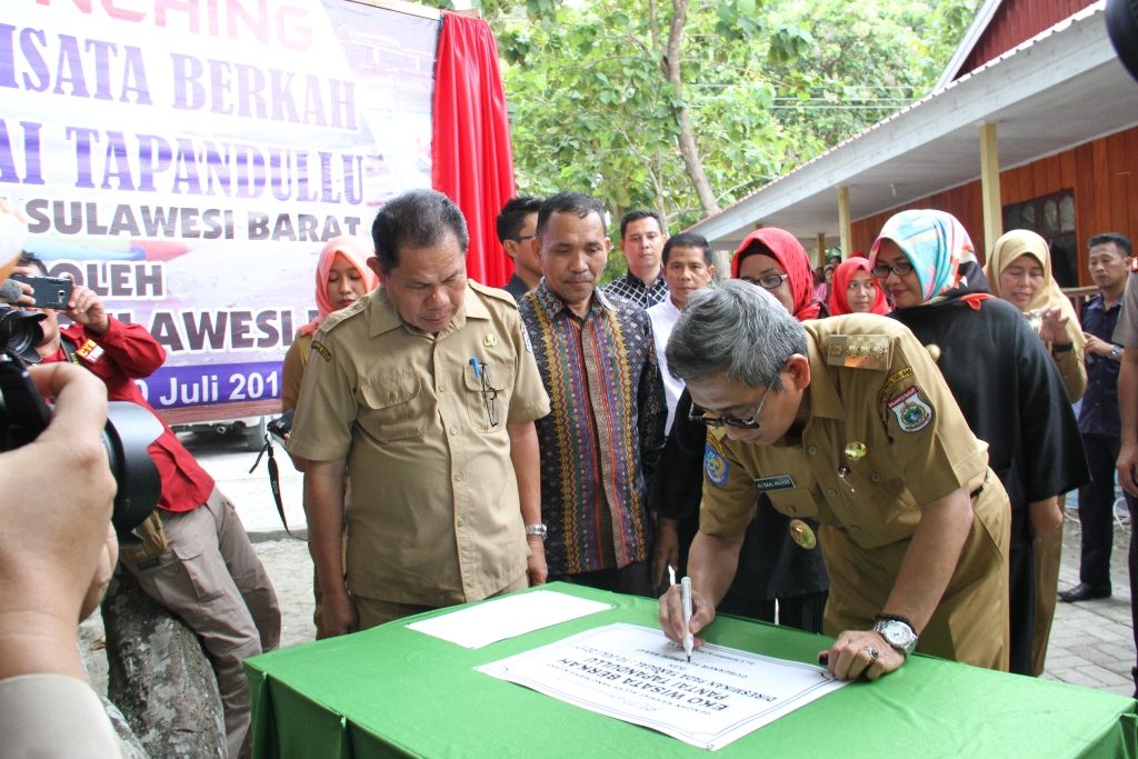 Pemkab & Pemprov Janji Benahi Jalan Menuju Ekowisata di Tapandullu