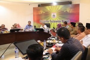 IMG_6808 Gubernur Imbau APBDP Disesuaikan dengan Visi Misi ABM - ENNY