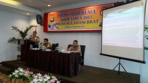 Polda Sulbar Gelar Press Confrence Dipenghujung Tahun 2017
