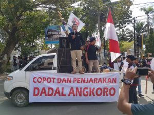 AWAS Kembali Desak Kepala BI Sulbar diCopot dari Jabatannya AWAS Kembali Desak Kepala BI Sulbar diCopot dari Jabatannya