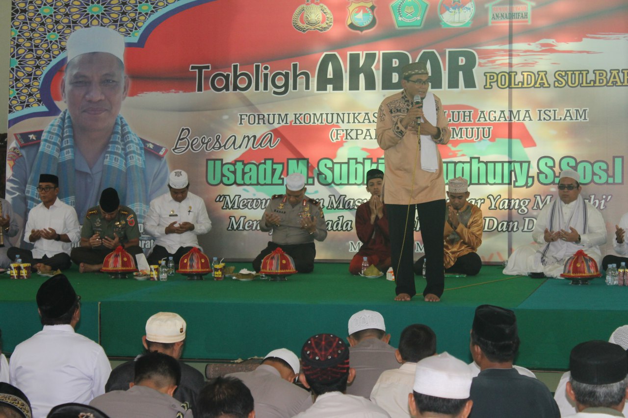 Jelang Pilkada Serentak Polda Sulbar Gelar Tabliq Akbar