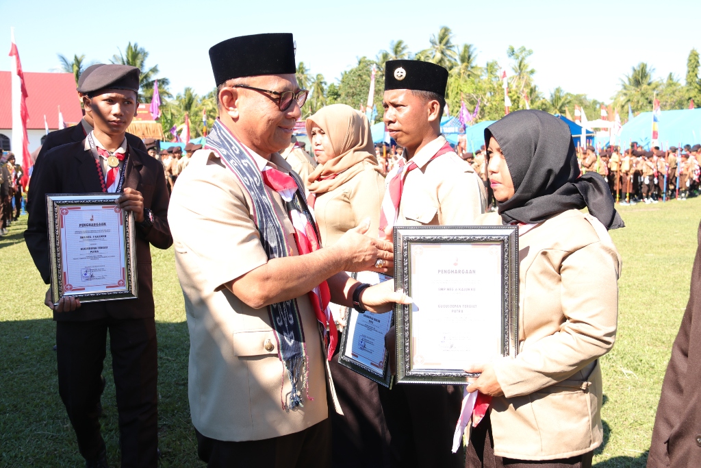 802 Anggota  Pramuka Mamuju ikuti Kemah Apel Besar 