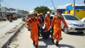 Basarnas Evakuasi 5 Mayat di Kawasan Pergudangan