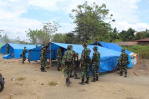 Satgas Divif 3 Kostrad Relokasi Korban Gempa di Palu Utara