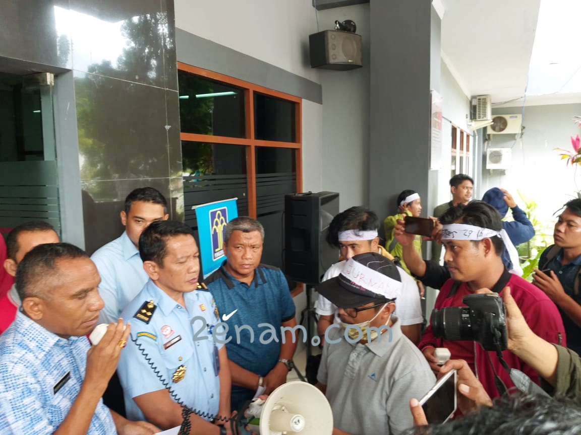 Gegara Remisi, Aji Kota Mandar Geruduk Kantor Kemenkumham Perwakilan Sulbar