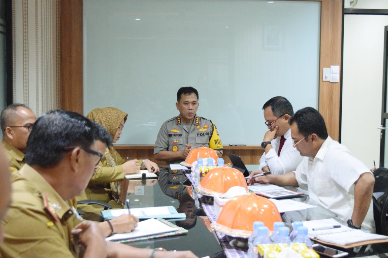 20190205_103235 Polda Sulbar Gelar Rapat Kesiapan Pendistribusian Bansos
