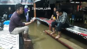 Banjir Rendam Rumah Warga dan Belasan Jalan di Kota Mamuju