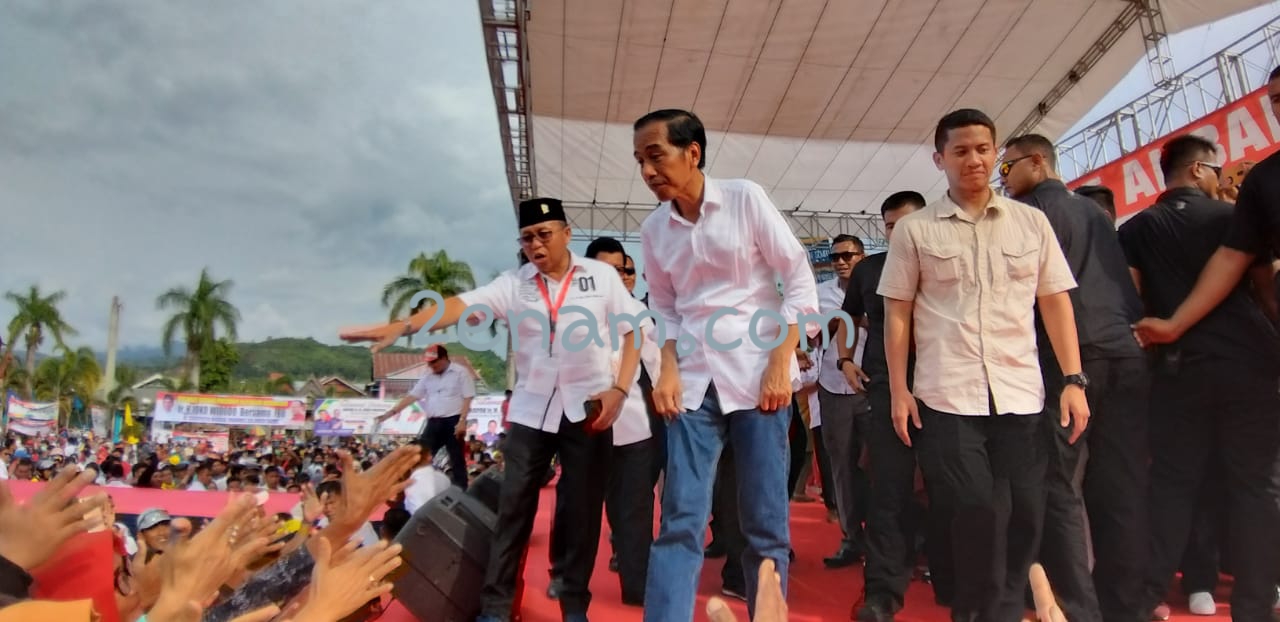 Jokowi Tepis Tiga Hoax Jika Terpilih