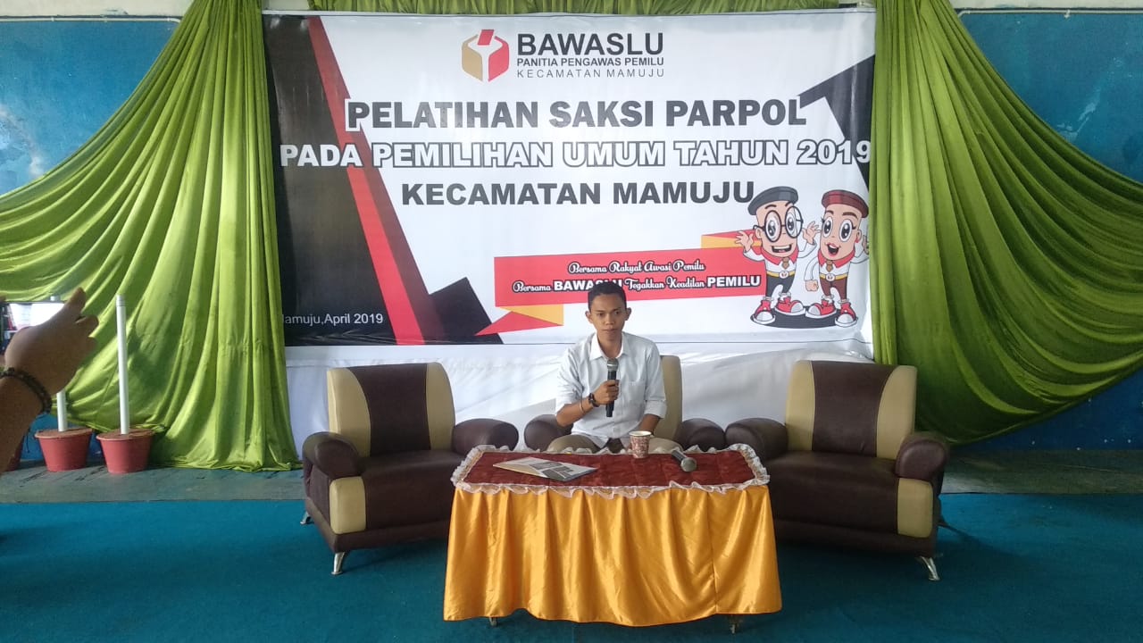 Saksi Parpol se-Kecamatan Mamuju Dapat Pelatihan dari Bawaslu