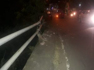 Geruduk Pembatas Jembatan, Dua Petugas DLHK Mamuju Tak Sadarkan Diri