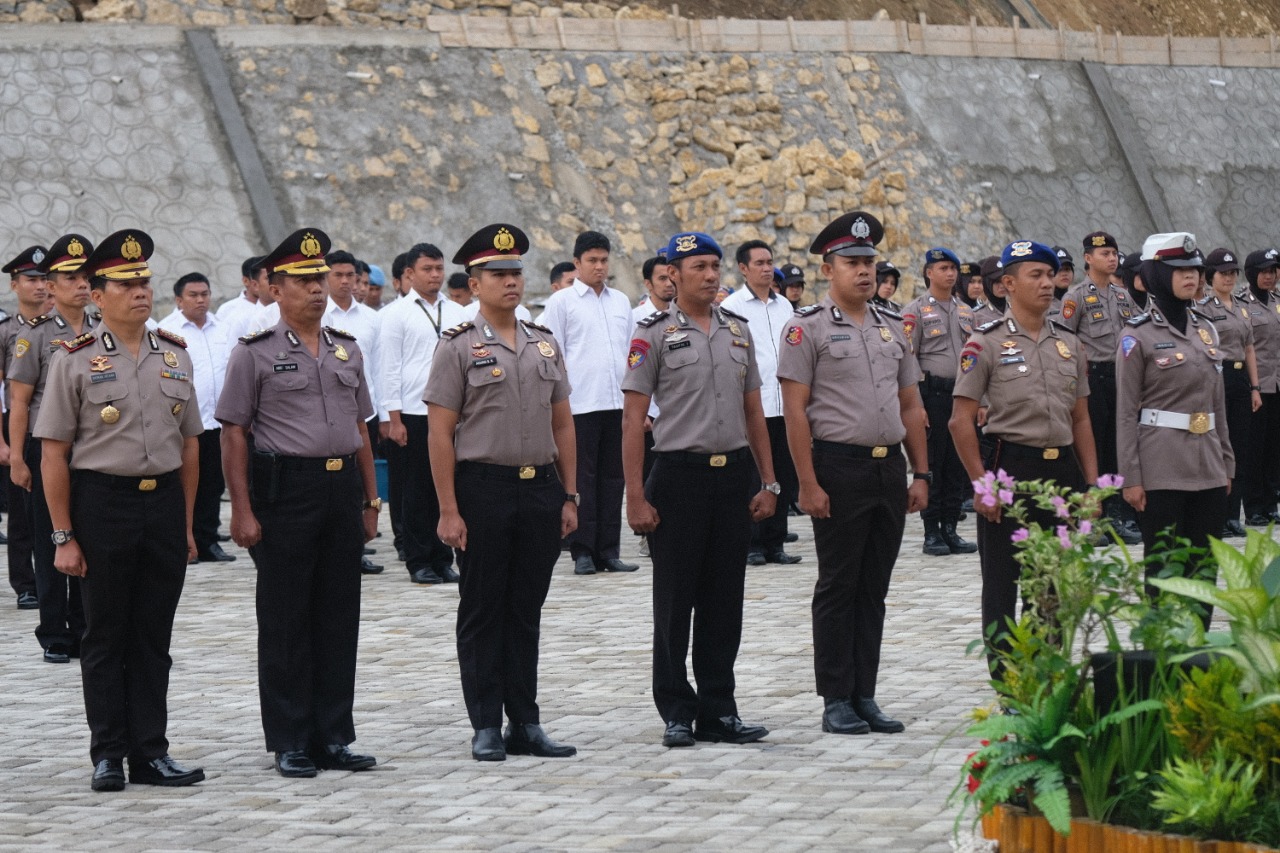 Korps Raport, 149 Personil Polda Sulbar Hari ini Dinaikkan Pangkatnya.