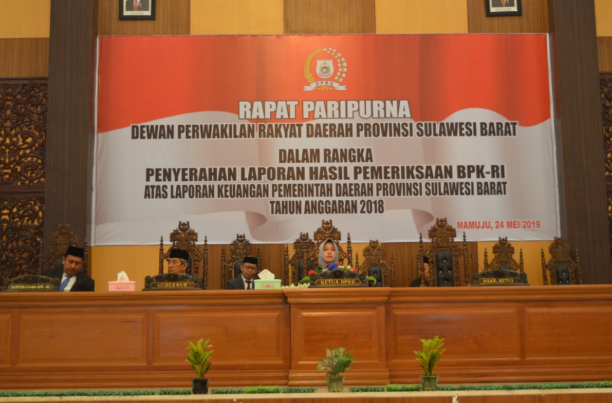 Rapat Paripurna Terkait Penyerahan LPH BPK-RI