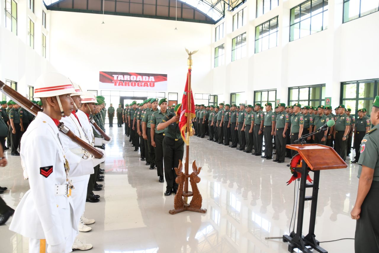 197 Prajurit TNI - AD Ikuti Tradisi Penciuman Dhuaja Korem 142 Tatag