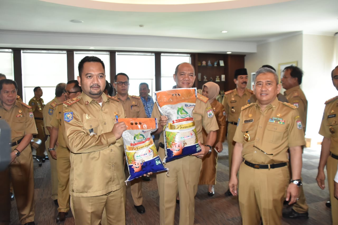 IMG-20191118-WA0035 Tunjangan Beras ASN Pemprov Sulbar Tidak Tunai Lagi