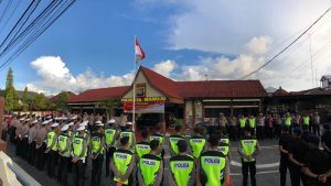 Apel Kesiapan Pengamanan Tahun Baru 2020, Kapolda Sulbar Minta Pelayanan Terbaik Seluruh Personil.