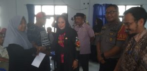 Pusat Perbelanjaan Ole-ole Mamuju Segera Dioperasikan