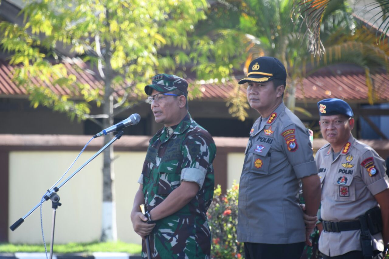 Danrem 142/Tatag hadiri apel TNI -Polri di Polresta Mamuju