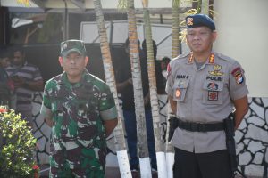 Danrem 142/Tatag hadiri apel TNI -Polri di Polresta Mamuju