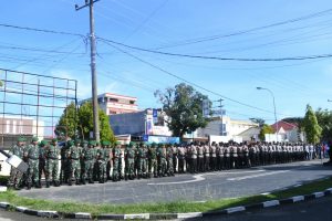 Danrem 142/Tatag hadiri apel TNI -Polri di Polresta Mamuju