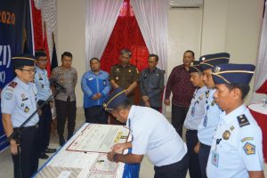 Ombudsman Imigrasi Polman HarusPasti Berikan Layanan (1) Ombudsman : Imigrasi Polman Harus Pasti Berikan Layanan