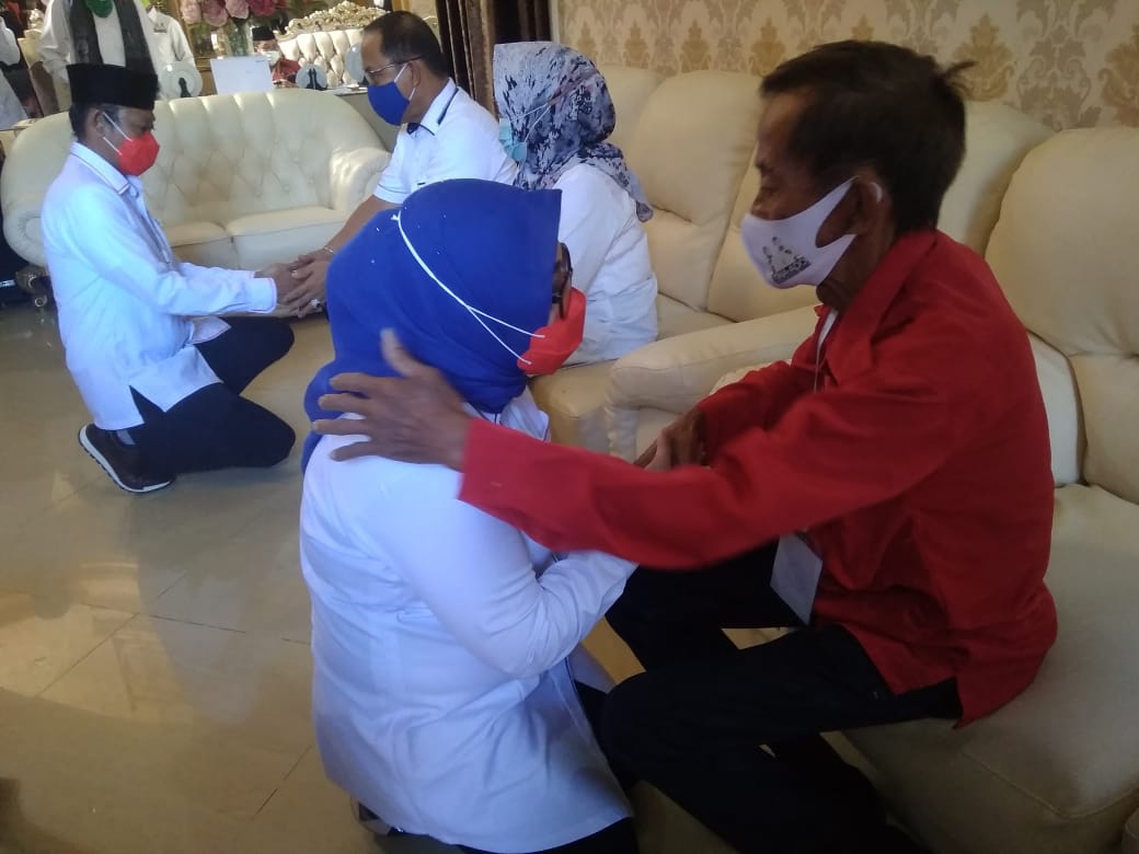 IMG-20200905-WA0010 TINA-ADO Minta Doa Restu Orang Tua dan Tokoh Masyarakat