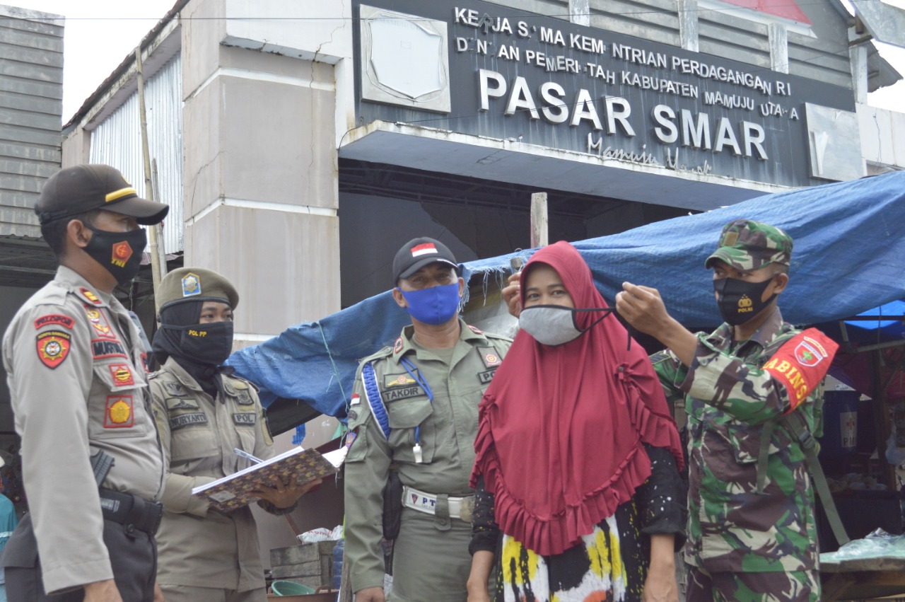 25 Orang terjaring dalam Ops.Yustisi di Pasar Smart Pasangkayu.