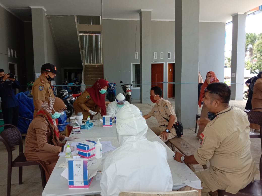 1 Orang Positif Covid-19, Seluruh Staf DLHK Lakukan Rapidtes