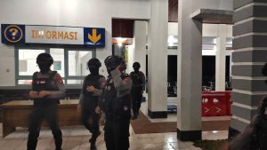 Samapta Polda Sulbar Terus Berikan Himbauan Protokol Kesehatan