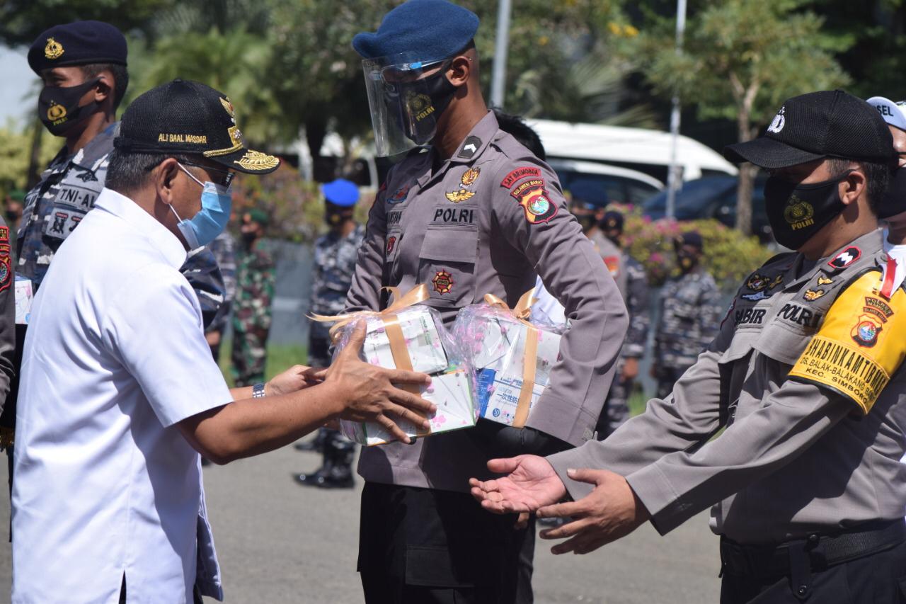 Polda Sulbar , Korem 142 Tatag, dan Pemprov Sulbar Kampanyekan Penggunaan Masker