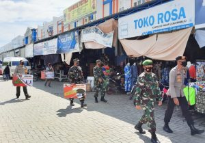 WhatsApp Image 2020-09-25 at 13.44.54 TNI - POLRI Tetap Patroli Penegakan Protokol Kesehatan di Kalangan Masyarakat