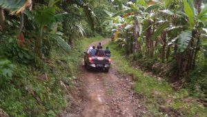 IMG-20201002-WA0017 Warga Rumbia Apo Keluhkan Jalan Rusak