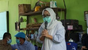 Kampanye di Desa Botteng, Sutinah Merasa Pulang Kampung