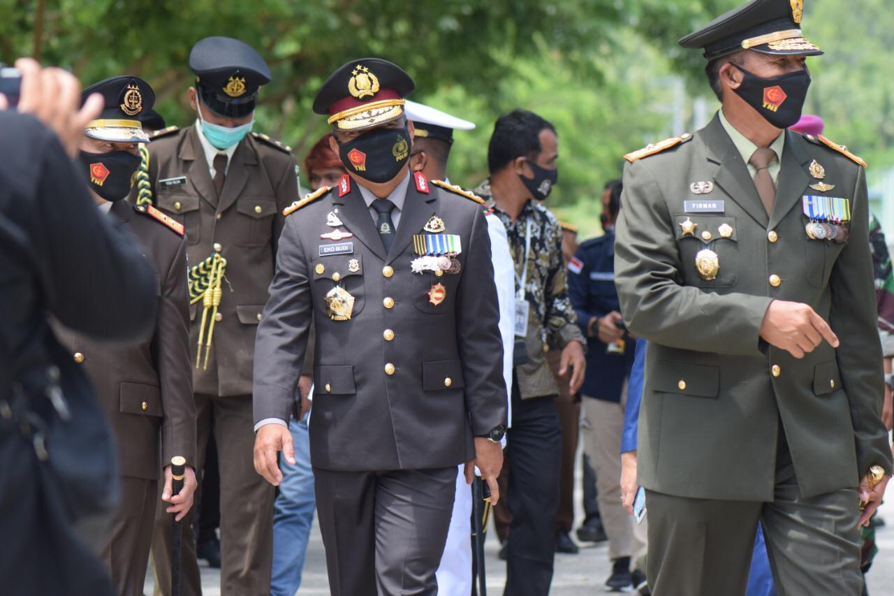 Kapolda Sulbar Hadiri Upacara Virtual HUT TNI ke-75