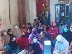 Sutinah Masuk Kandang Petahana Warga Nyatakan Pilih Tina-Ado