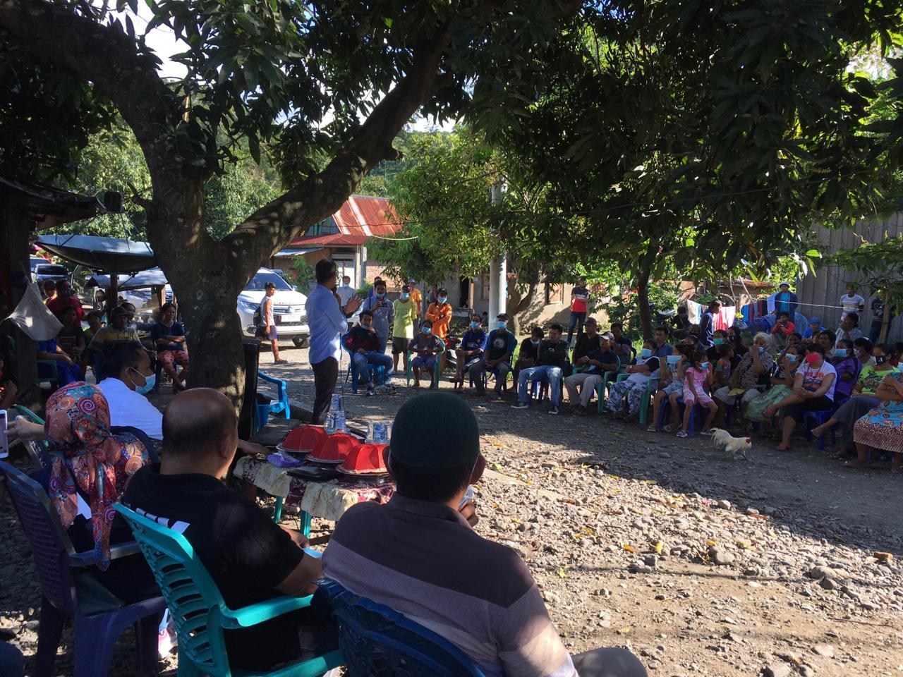 Warga Pokkang Sambut Ado Mas'ud Sebagai Putra Terbaik Kalukku